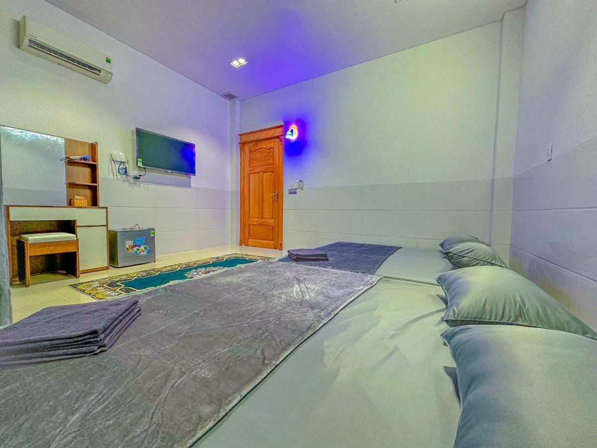 Nhan Tay 2 Hotel Can Tho Exterior photo