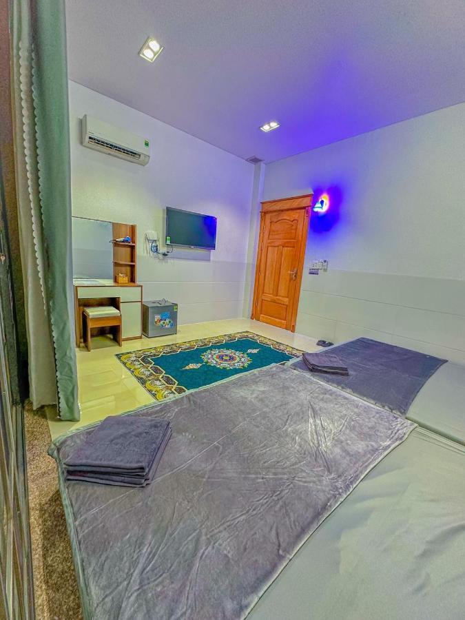 Nhan Tay 2 Hotel Can Tho Exterior photo