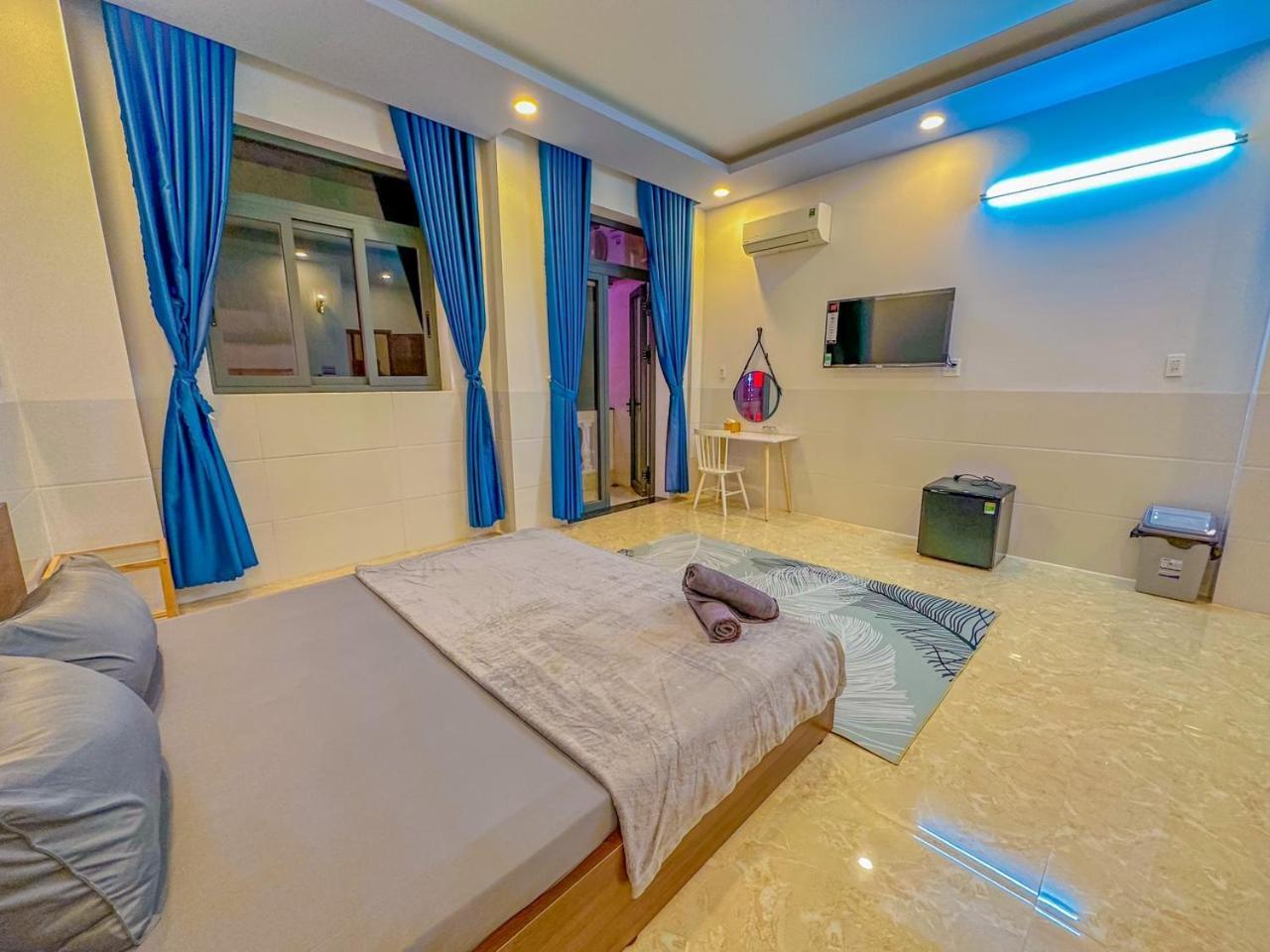Nhan Tay 2 Hotel Can Tho Exterior photo